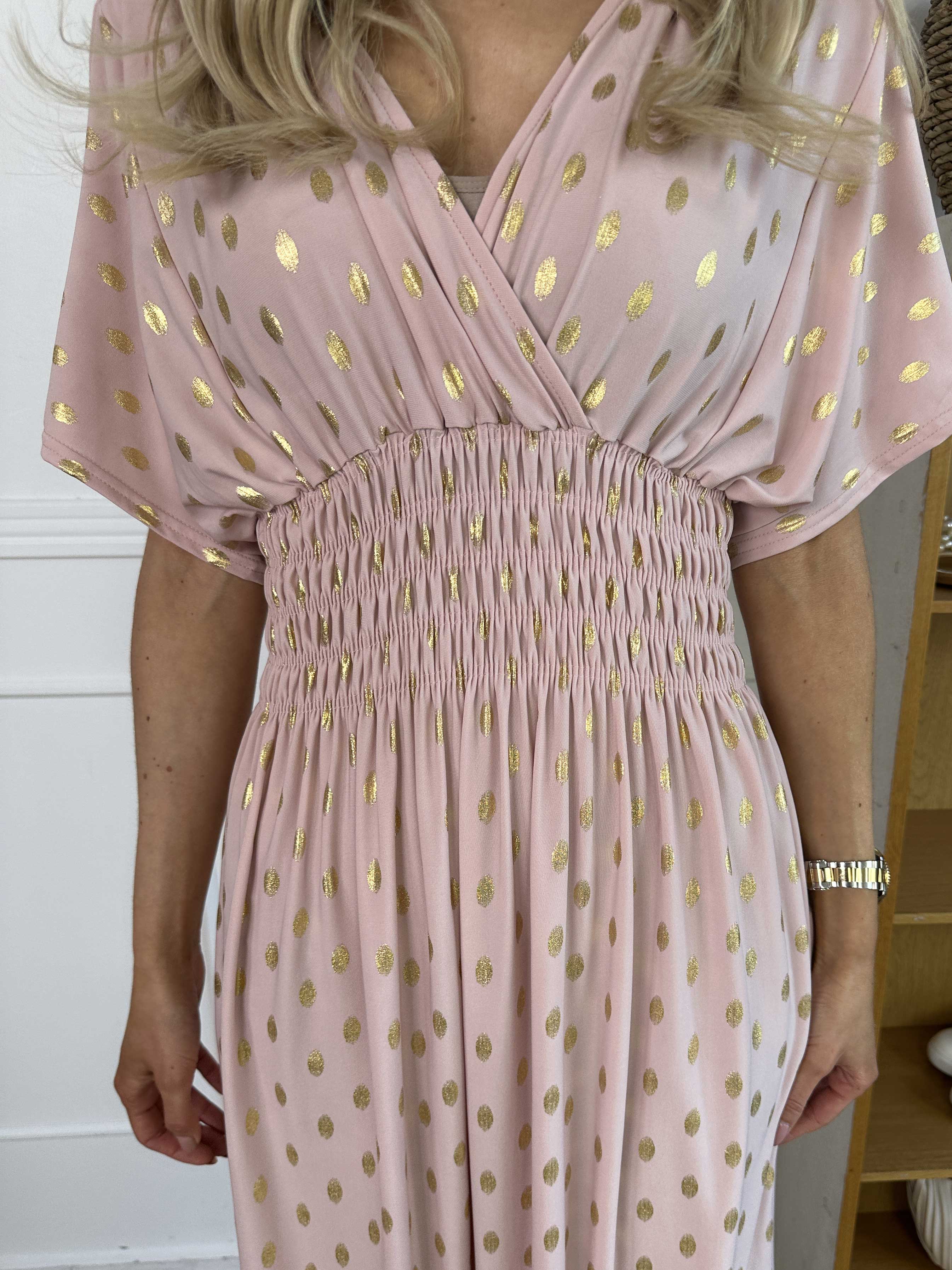 Pams Dot - Lang elastisk kjole med prikket detaljer